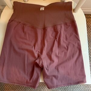 Vuori Mauve Bike Shorts